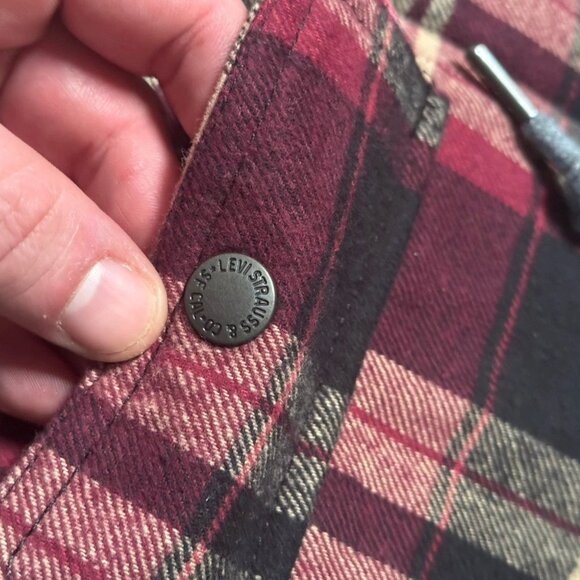 Levi's Plaid Flannel Sherpa Lined Shacket Mens L Hooded Cozy Gorpcore Workwear - Picture 7 of 16